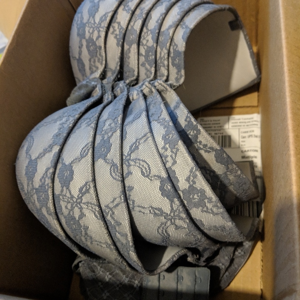 38C Victoria secret gray strapless bras LAST TWO